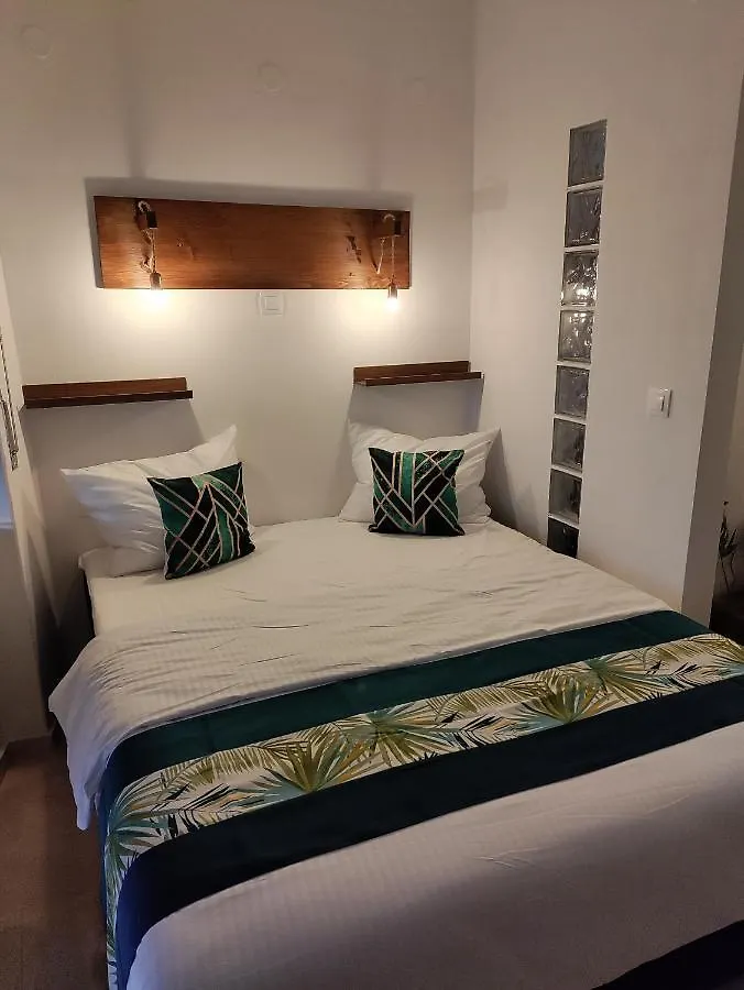 Mavros Gatos Apartments 에파노미